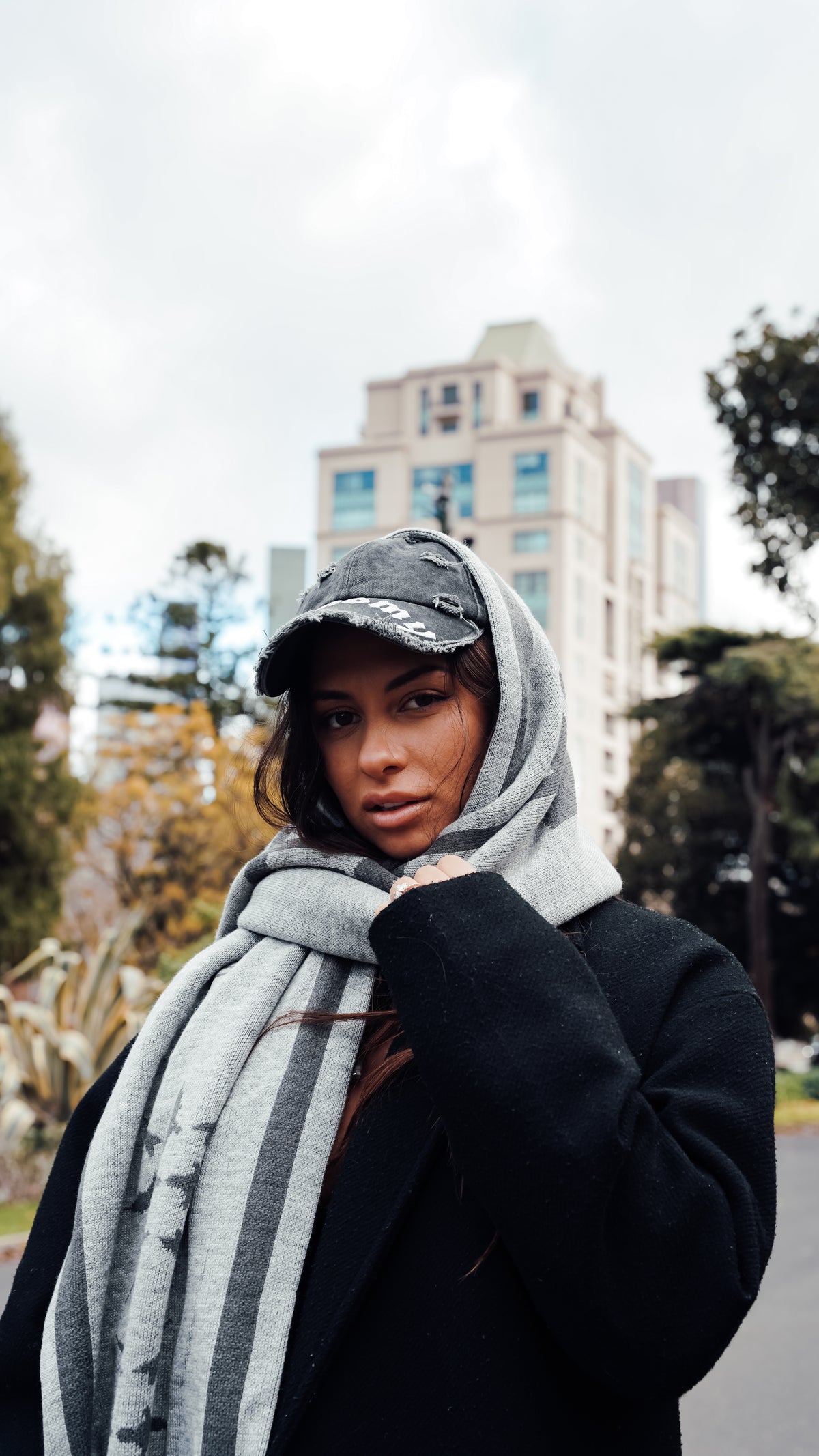 'Greyscale' Scarf
